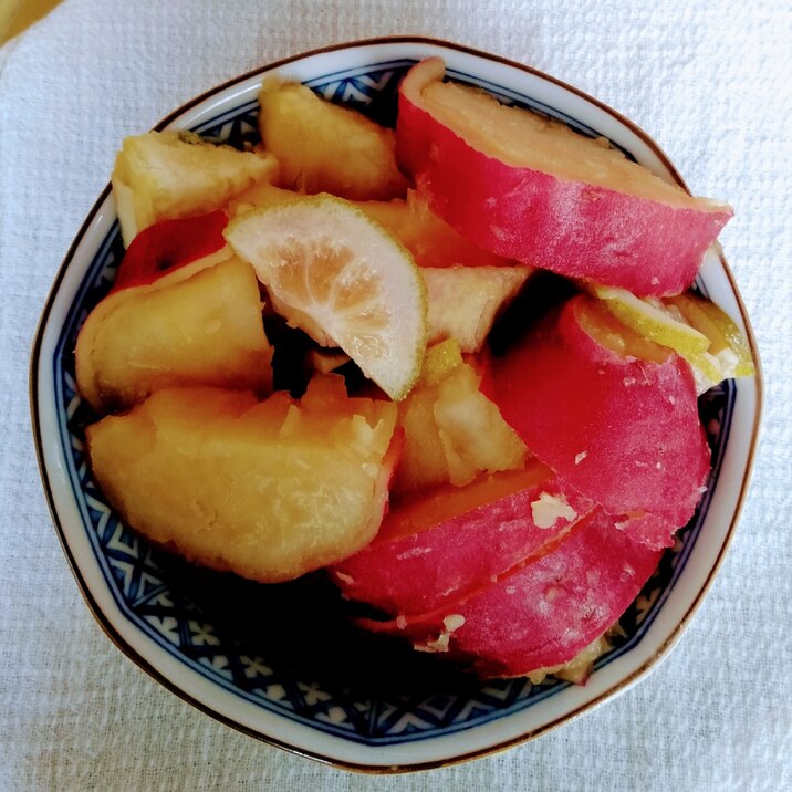 丸ごと１本★さつまいものレモン煮